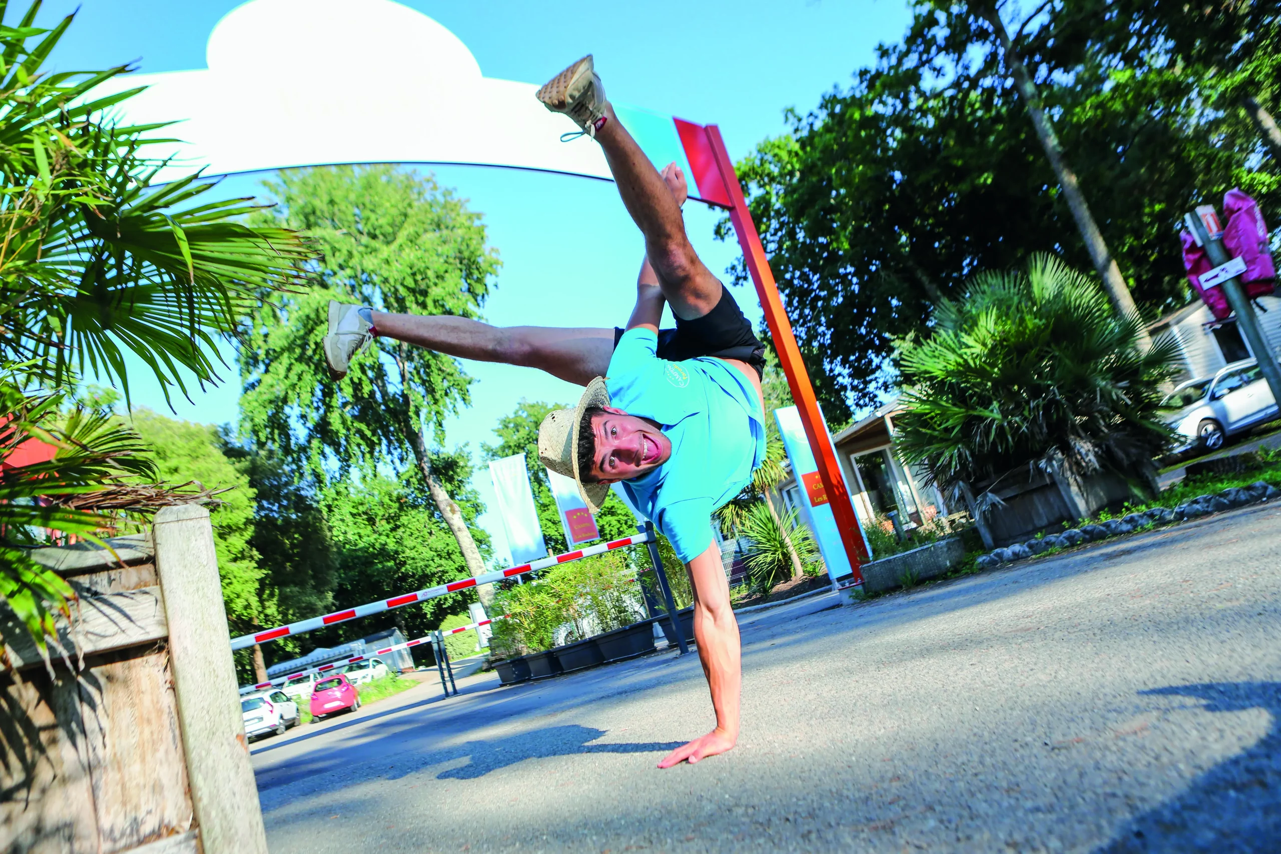 L'équipe d'animation du camping des Roses prête à faire vivre vos vacances