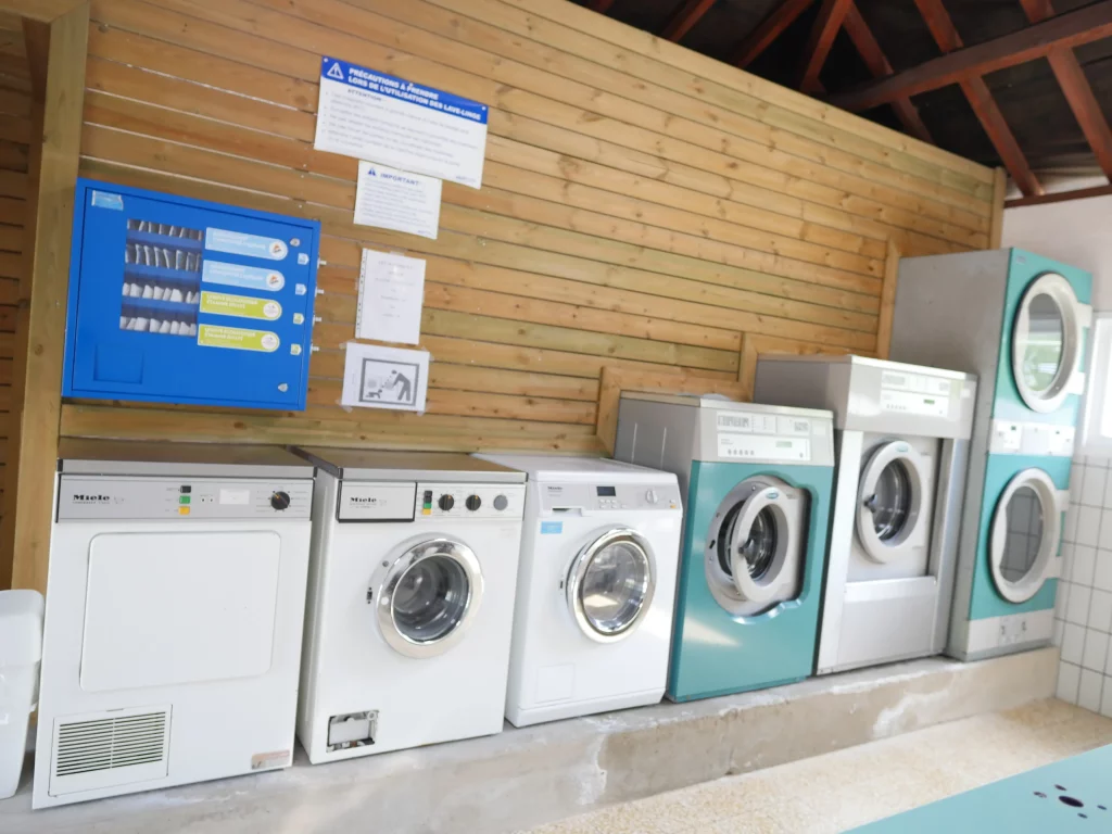 Laundry with washing machines and vending machines.