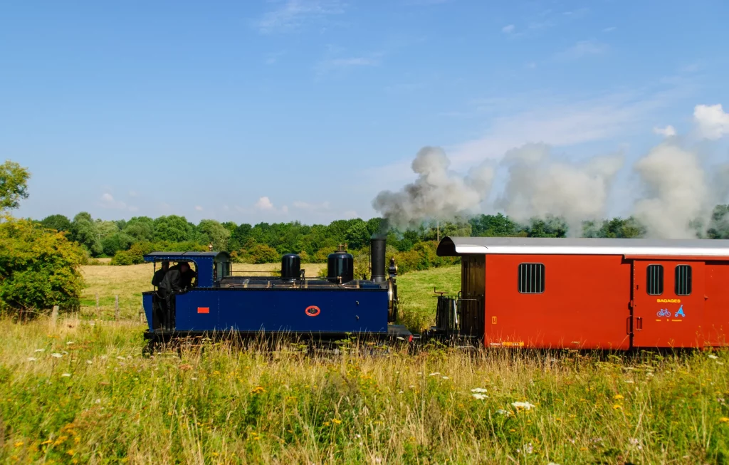 Découvrez la Baie de Somme à bord d'un train à vapeur